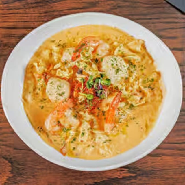 Seafood Pavarotti.